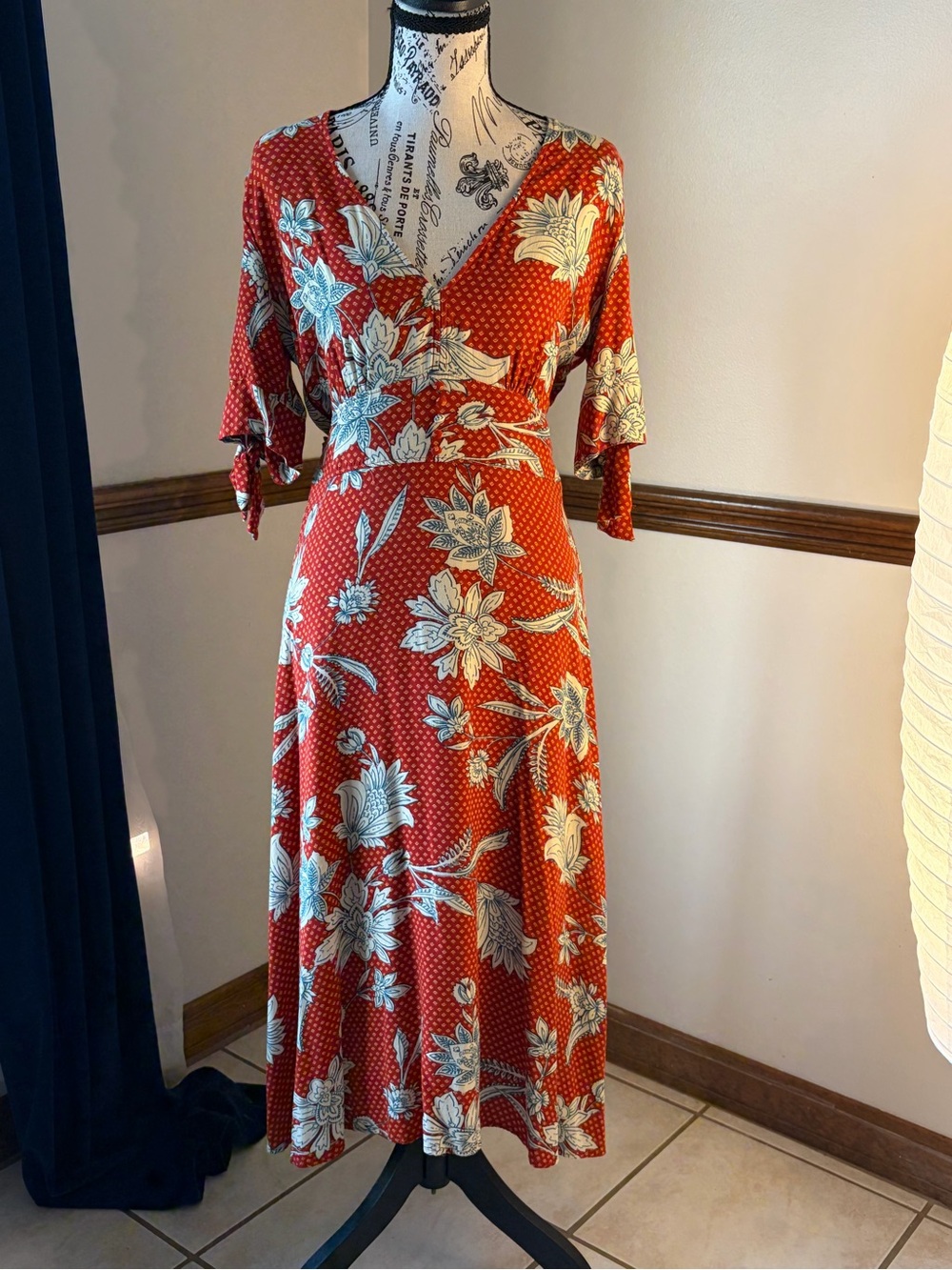 Jessica Simpson Rust Floral Wrap-Style Midi Dress